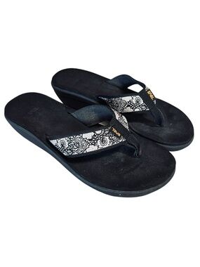 Teva Women’s Sz 10 Black White Voya Wedge Flip Flop Sandals Casual Outdoor